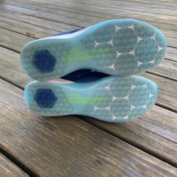 Nike Air Zoom Strong Womens Sneaker 6 - Picture 8 of 13